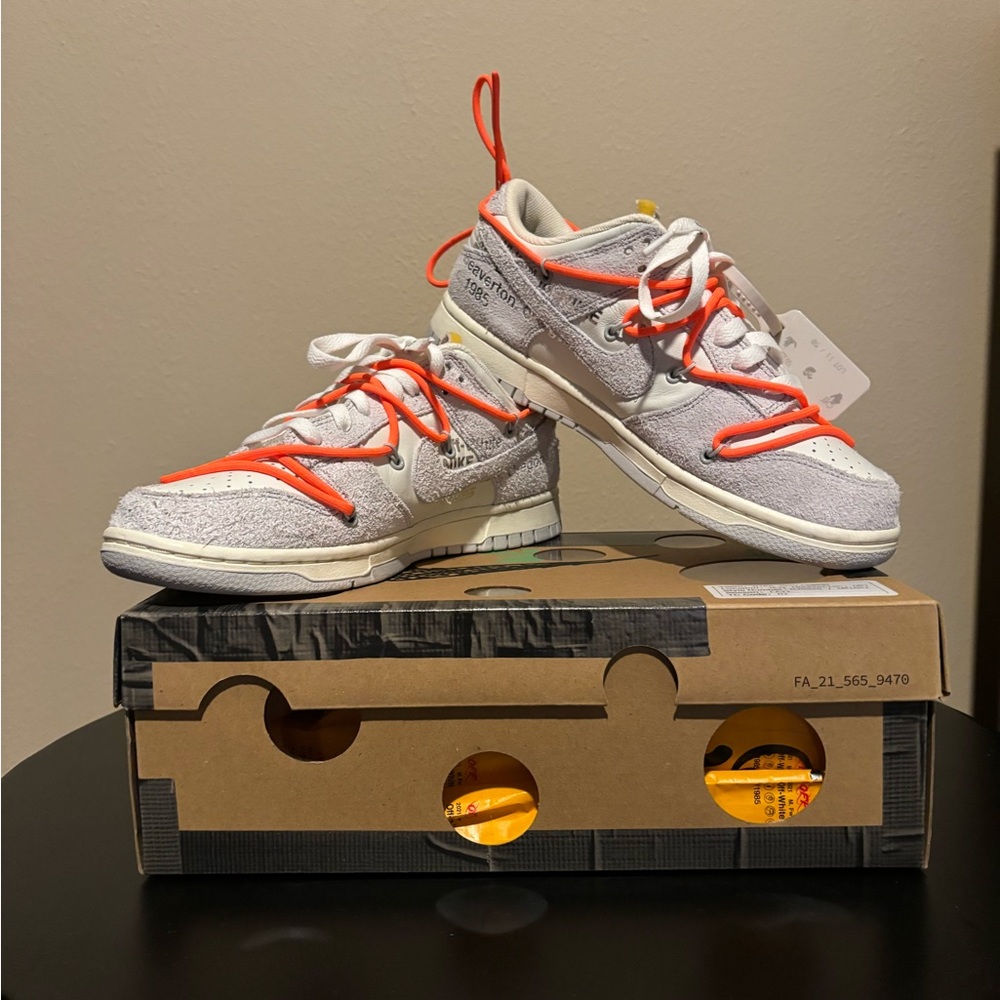 Off White Dunks - Lot 11